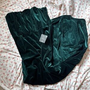Lulu's Elegant Velvet Green Dress